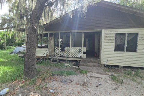 House in Bartow, Florida 2 bedrooms, 98.85 sq.m. № 2166935 - photo 1