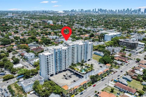 Condominio en venta en Miami, Florida, 1 dormitorio, 75.81 m2 № 1747972 - foto 26