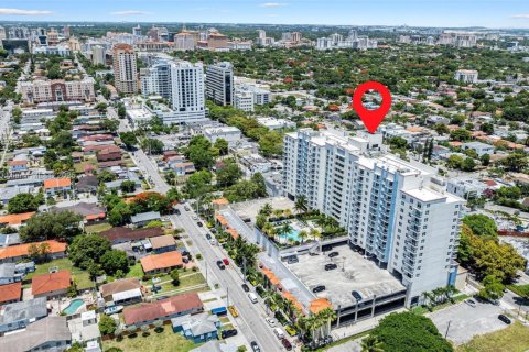 Condominio en venta en Miami, Florida, 1 dormitorio, 75.81 m2 № 1747972 - foto 28
