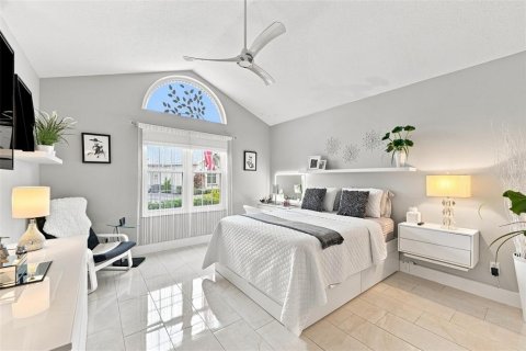Condo in Ruskin, Florida, 3 bedrooms  № 2347545 - photo 27