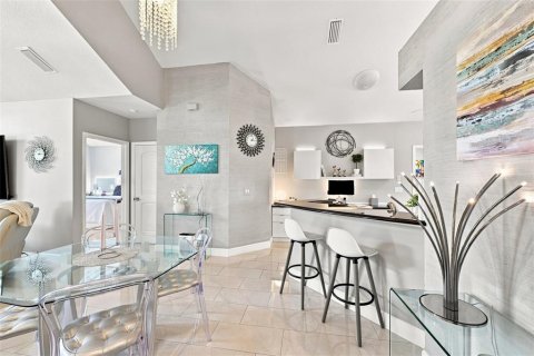 Condo in Ruskin, Florida, 3 bedrooms  № 2347545 - photo 15
