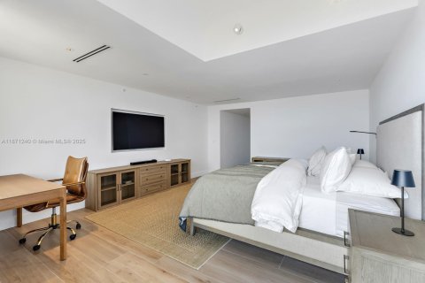 Condo in Key Biscayne, Florida, 3 bedrooms  № 1898198 - photo 20