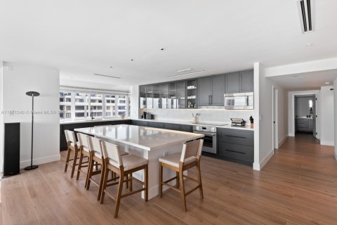 Condo in Key Biscayne, Florida, 3 bedrooms  № 1898198 - photo 6