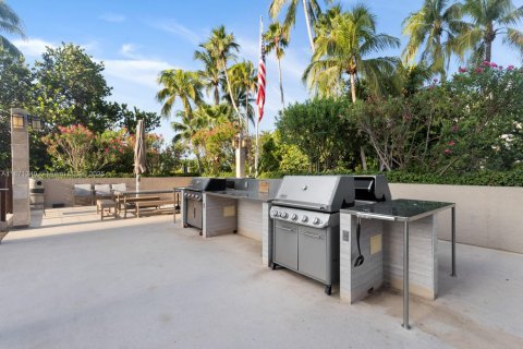 Condo in Key Biscayne, Florida, 3 bedrooms  № 1898198 - photo 27