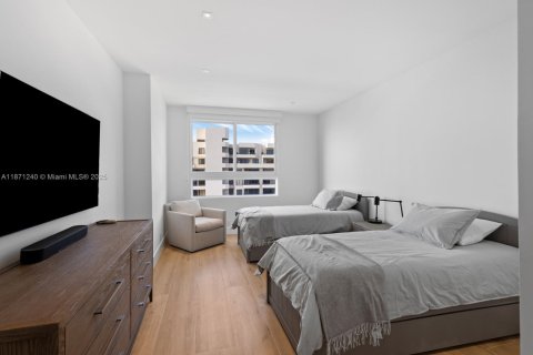 Condo in Key Biscayne, Florida, 3 bedrooms  № 1898198 - photo 16