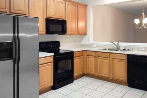 Touwnhouse à vendre à Sanford, Floride: 3 chambres, 156.73 m2 № 2297204 - photo 3