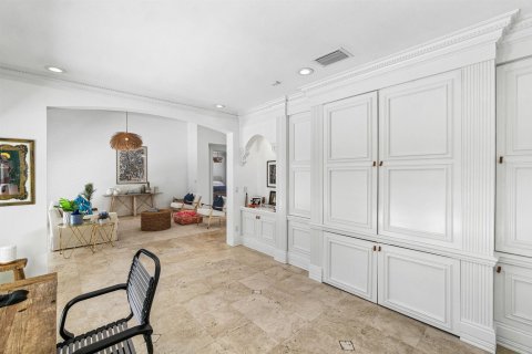 House in Boca Raton, Florida 3 bedrooms, 249.81 sq.m. № 2086927 - photo 28