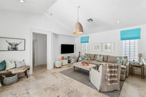House in Boca Raton, Florida 3 bedrooms, 249.81 sq.m. № 2086927 - photo 7