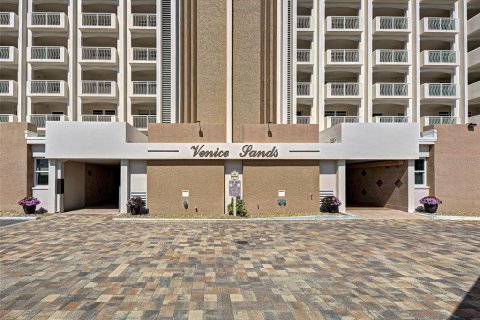 Copropriété à vendre à Venice, Floride: 2 chambres, 84.73 m2 № 2198187 - photo 3