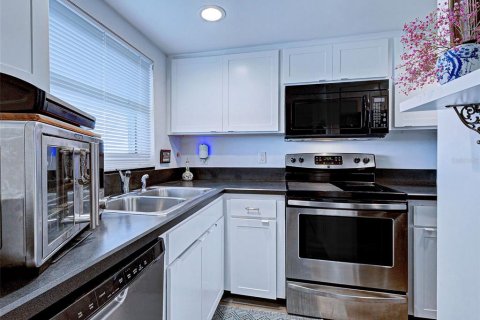 Copropriété à vendre à Venice, Floride: 2 chambres, 84.73 m2 № 2198187 - photo 21