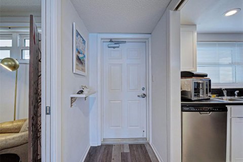Copropriété à vendre à Venice, Floride: 2 chambres, 84.73 m2 № 2198187 - photo 6