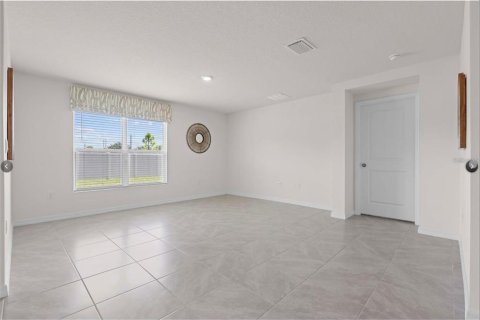 House in Tampa, Florida 4 bedrooms, 212.47 sq.m. № 1832871 - photo 16