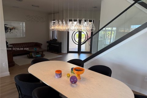 House in Miramar, Florida 6 bedrooms, 337.51 sq.m. № 2030648 - photo 7