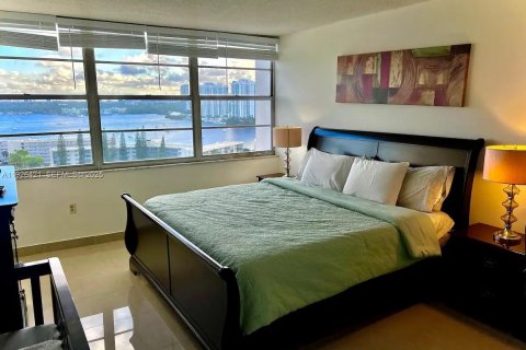 Copropriété à louer à Aventura, Floride: 1 chambre, 93.37 m2 № 1986375 - photo 10