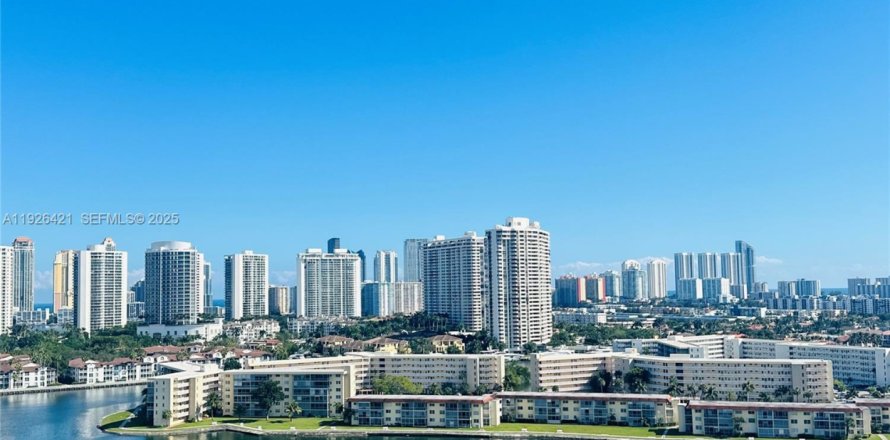 Condo à Aventura, Floride, 1 chambre № 1986375