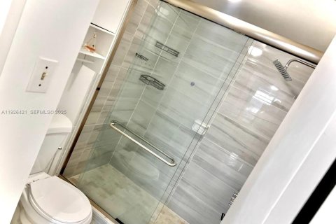 Copropriété à louer à Aventura, Floride: 1 chambre, 93.37 m2 № 1986375 - photo 11