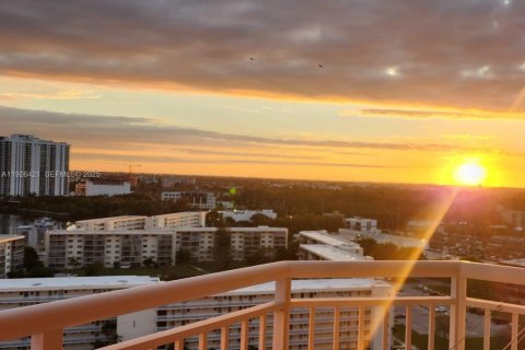 Copropriété à louer à Aventura, Floride: 1 chambre, 93.37 m2 № 1986375 - photo 7