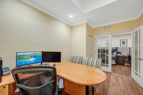 Propiedad comercial en alquiler en Ruskin, Florida № 1912436 - foto 12