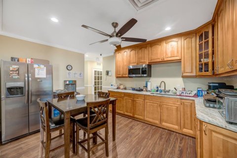 Propiedad comercial en alquiler en Ruskin, Florida № 1912436 - foto 17