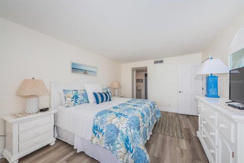 Copropriété à louer à Saint Petersburg, Floride: 1 chambre, 72.46 m2 № 2195299 - photo 8
