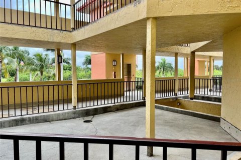 Condo in Punta Gorda, Florida, 3 bedrooms  № 1622460 - photo 26