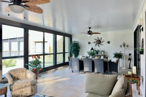 Condo in Punta Gorda, Florida, 3 bedrooms  № 1622460 - photo 16