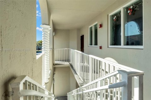 Copropriété à vendre à Homestead, Floride: 3 chambres, 109.81 m2 № 2152568 - photo 10