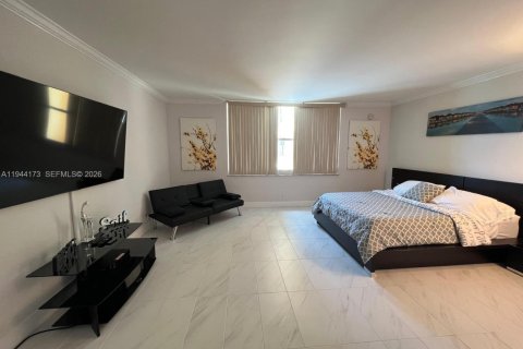 Condo in Hollywood, Florida № 2025979 - photo 8