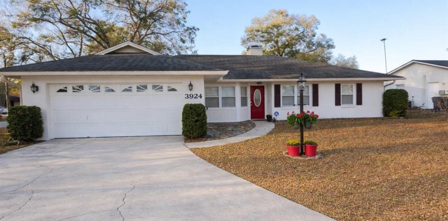 Casa en Lakeland, Florida 3 dormitorios, 155.24 m2 № 2113477