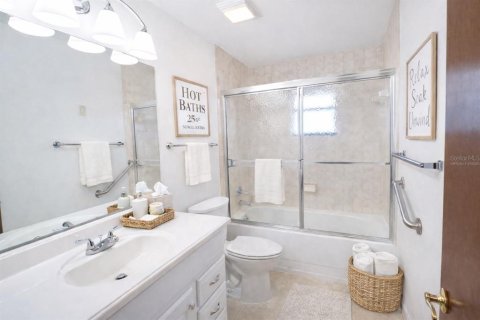 Casa en venta en Lakeland, Florida, 3 dormitorios, 155.24 m2 № 2113477 - foto 11