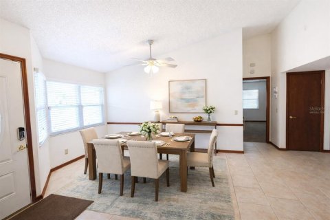 Casa en venta en Lakeland, Florida, 3 dormitorios, 155.24 m2 № 2113477 - foto 5
