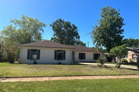 Villa ou maison à Titusville, Floride 3 chambres, 147.16 m2 № 2127530