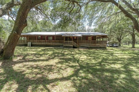 House in Brooksville, Florida 3 bedrooms, 160.54 sq.m. № 2313101