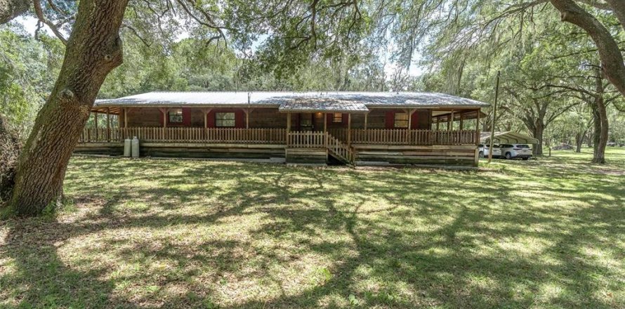 House in Brooksville, Florida 3 bedrooms, 160.54 sq.m. № 2313101