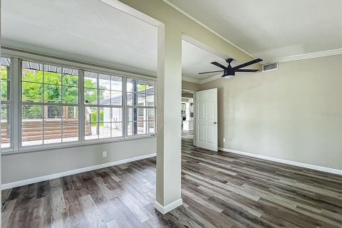 Casa en venta en North Fort Myers, Florida, 3 dormitorios, 158.03 m2 № 1775440 - foto 19