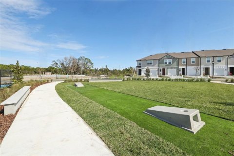 Townhouse in Tampa, Florida 4 bedrooms, 173.17 sq.m. № 2198811 - photo 14