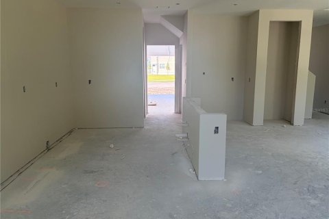 Townhouse in Tampa, Florida 4 bedrooms, 173.17 sq.m. № 2198811 - photo 10