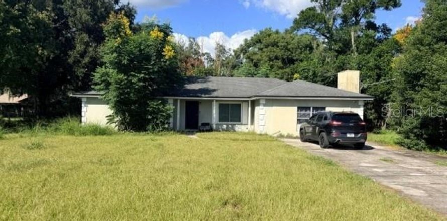 Villa ou maison à Auburndale, Floride 3 chambres, 185.9 m2 № 2415126