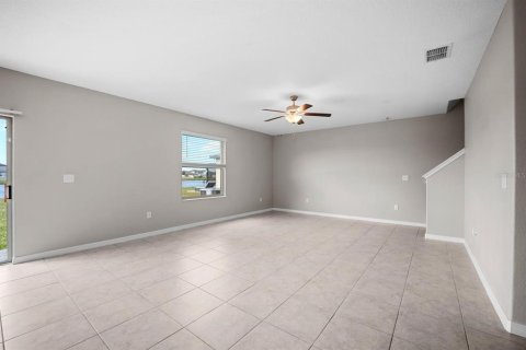 Villa ou maison à vendre à Sun City Center, Floride: 4 chambres, 244.8 m2 № 2437293 - photo 8