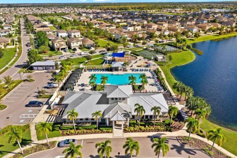 Villa ou maison à vendre à Sun City Center, Floride: 4 chambres, 244.8 m2 № 2437293 - photo 30