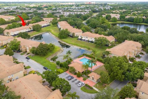 Condo in Orlando, Florida, 2 bedrooms  № 1657915 - photo 17