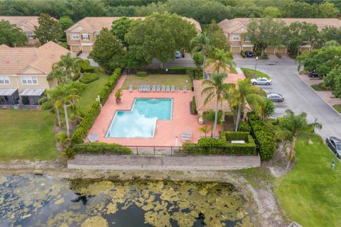 Condo in Orlando, Florida, 2 bedrooms  № 1657915 - photo 15