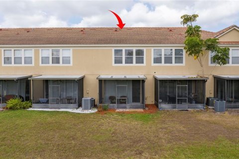 Condo in Orlando, Florida, 2 bedrooms  № 1657915 - photo 11
