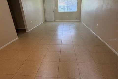 Apartment in DeLand, Florida 1 bedroom, 69.68 sq.m. № 1916895 - photo 5
