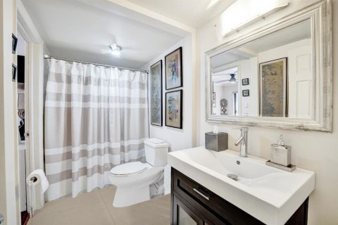 Touwnhouse à vendre à Hollywood, Floride: 3 chambres, 218.32 m2 № 2087903 - photo 13