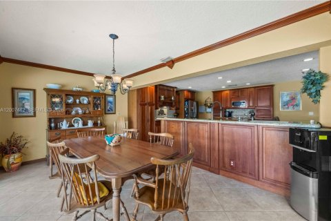 Villa ou maison à vendre à Davie, Floride: 4 chambres, 314.75 m2 № 2071908 - photo 22