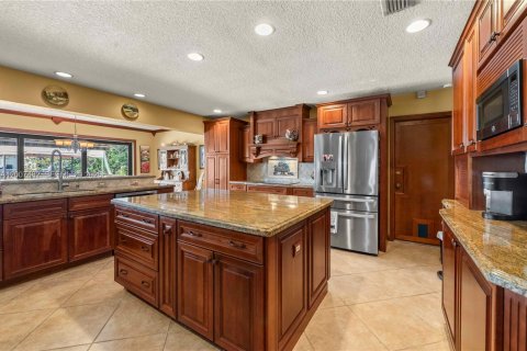 Villa ou maison à vendre à Davie, Floride: 4 chambres, 314.75 m2 № 2071908 - photo 17