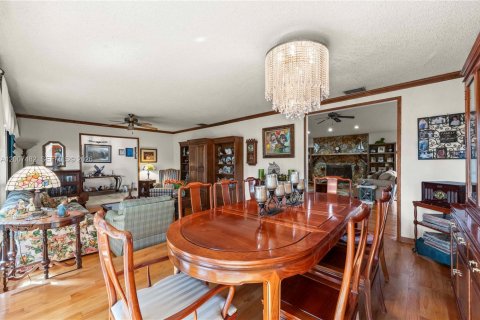 Villa ou maison à vendre à Davie, Floride: 4 chambres, 314.75 m2 № 2071908 - photo 10
