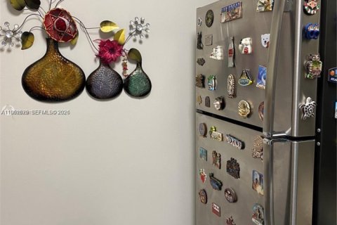 Condominio en alquiler en Pembroke Pines, Florida, 1 dormitorio, 75.34 m2 № 2009053 - foto 7