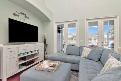 Casa en venta en Apollo Beach, Florida, 4 dormitorios, 243.4 m2 № 1846973 - foto 7
